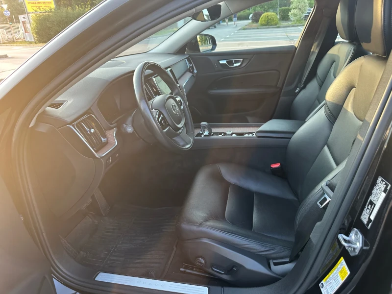 Volvo S60 Volvo B5 Mild Hybrid R Design , снимка 7 - Автомобили и джипове - 51672205