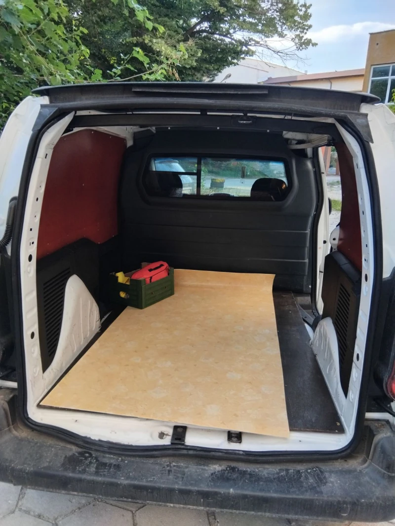 Peugeot Partner, снимка 6 - Автомобили и джипове - 52436122