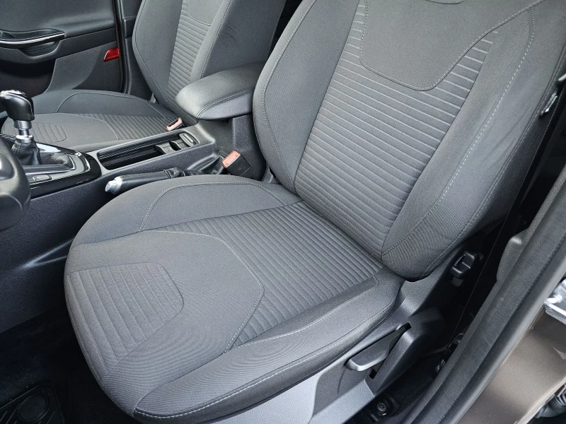 Ford Focus 1.5tdci 120k.s Kamera Podgrev volan, снимка 9 - Автомобили и джипове - 52281065