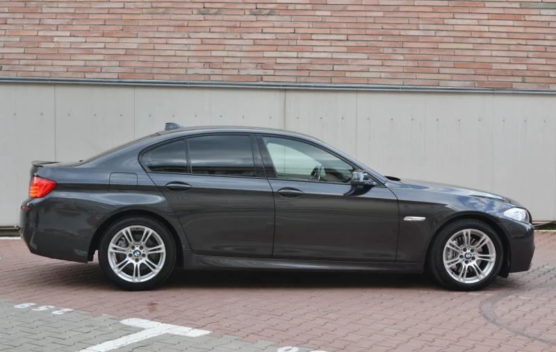 BMW 525 M-pack 2013 biturbo 218hp 4x4 197.000 km, снимка 7 - Автомобили и джипове - 52404093