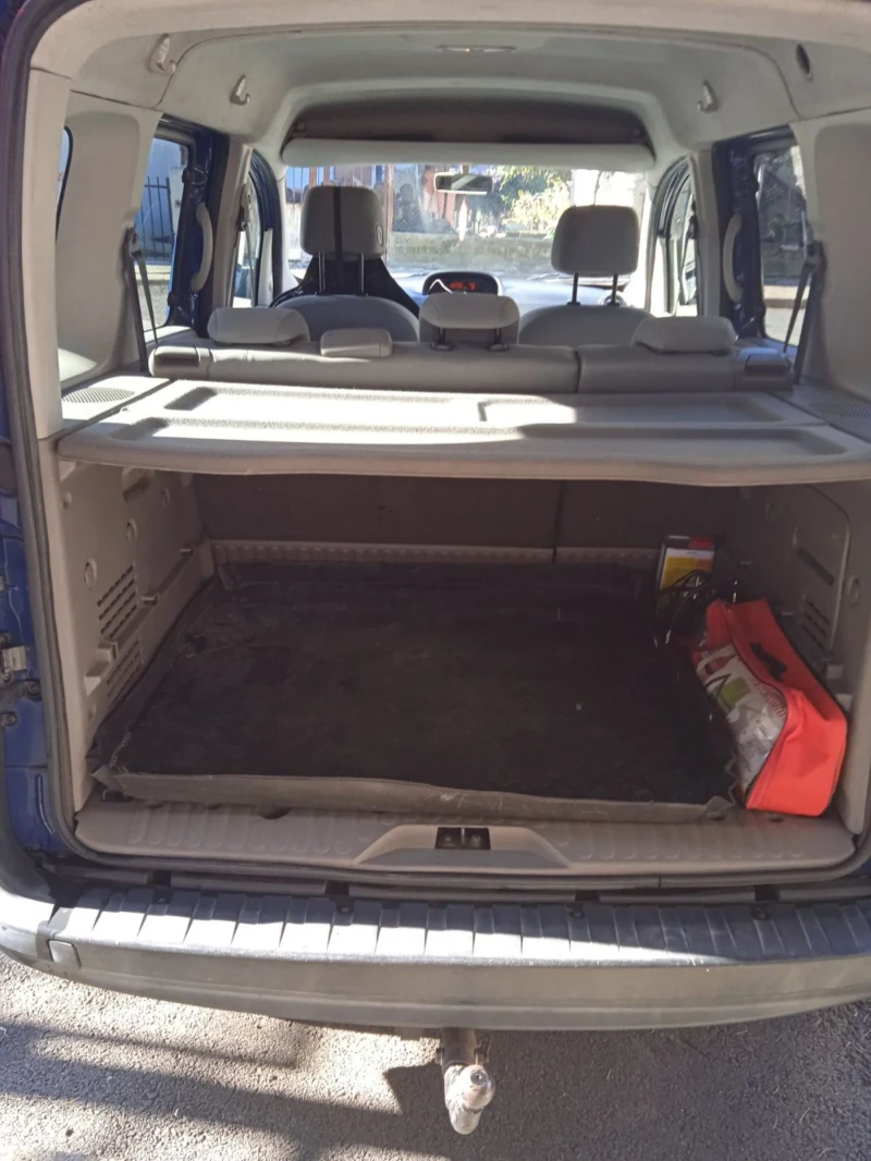 Renault Kangoo 1.5 dCi, снимка 5 - Автомобили и джипове - 52406088