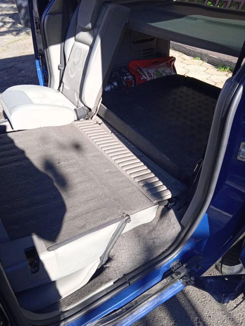 Renault Kangoo 1.5 dCi, снимка 10 - Автомобили и джипове - 52406088