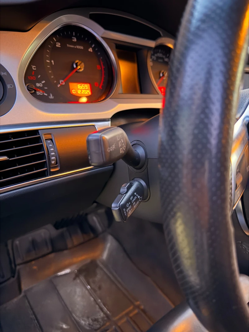 Audi A6 3.0 TDI V6 * FACELIFT * DISTRONIC * ПЕЧКА, снимка 13 - Автомобили и джипове - 52772226