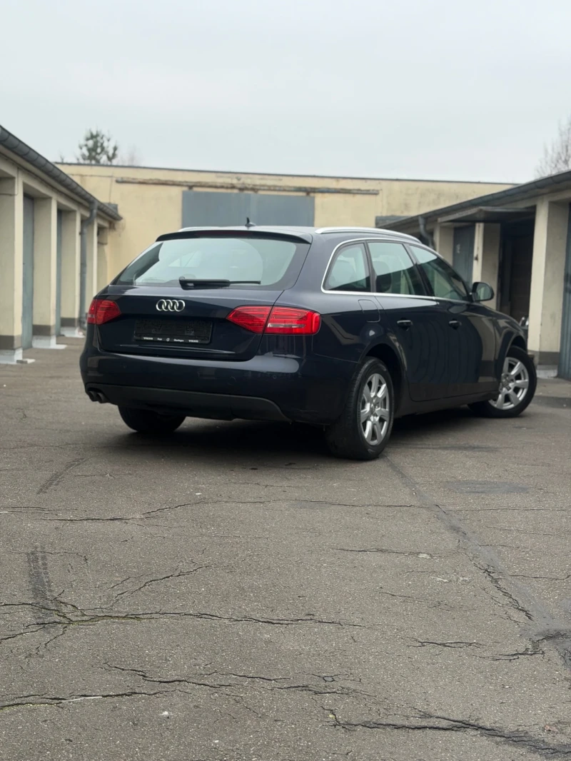 Audi A4 2.0TDI, снимка 4 - Автомобили и джипове - 52855336