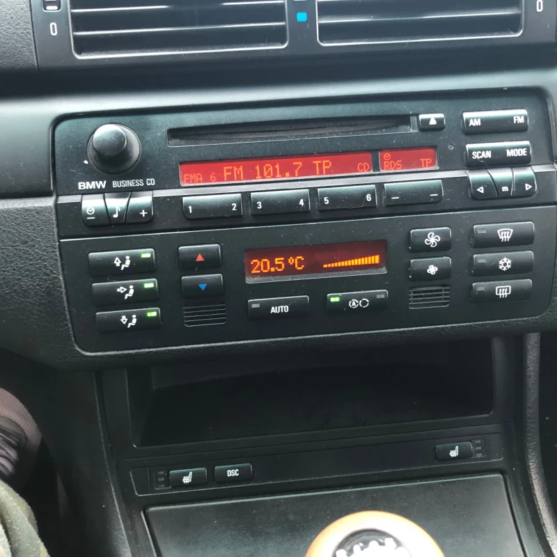 BMW 320, снимка 7 - Автомобили и джипове - 53287650