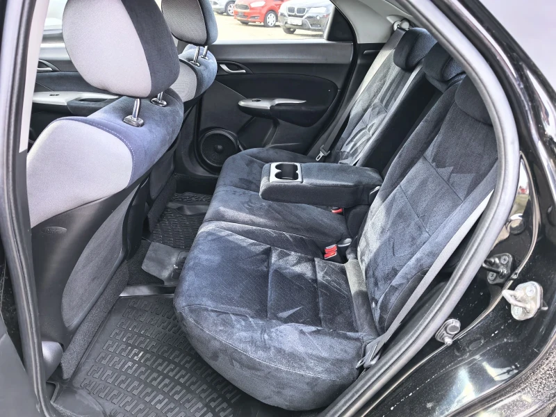 Honda Civic Автоматик Газ Регистрация 1.8 140кс, снимка 9 - Автомобили и джипове - 53425424