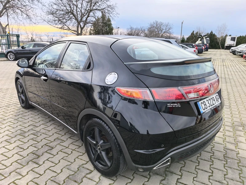 Honda Civic Автоматик Газ Регистрация 1.8 140кс, снимка 4 - Автомобили и джипове - 53425424