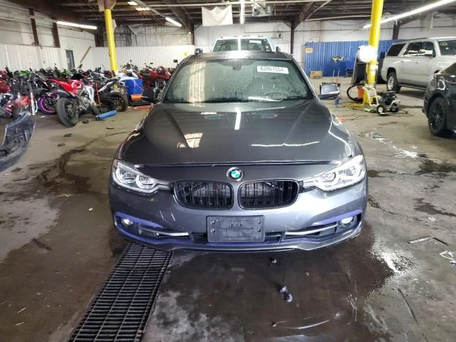 BMW 330 2.0L 4 All wheel drive, снимка 13 - Автомобили и джипове - 49191823