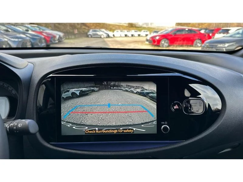 Toyota Aygo X 1.0 ENVY CVT MY24, снимка 15 - Автомобили и джипове - 52693818