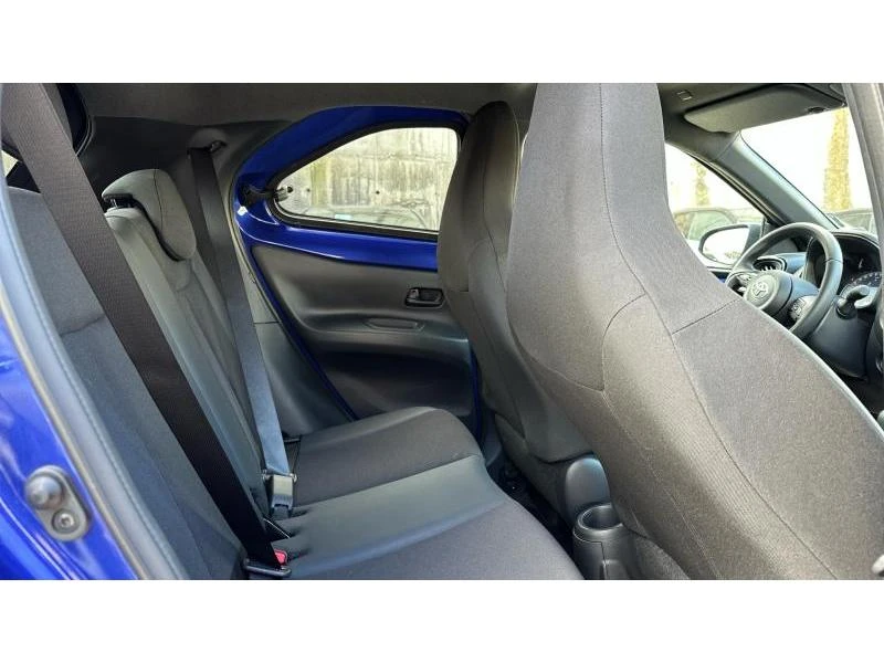 Toyota Aygo X 1.0 ENVY CVT MY24 - изображение 7