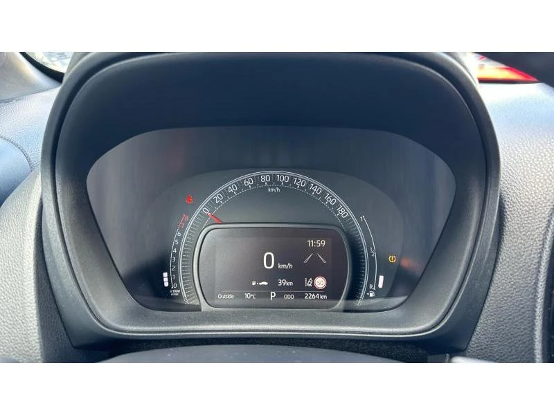 Toyota Aygo X 1.0 ENVY CVT MY24, снимка 14 - Автомобили и джипове - 52693818