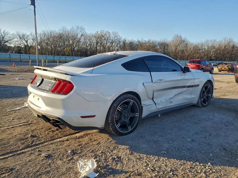 Ford Mustang GT* 5.0* V8* ПОДГРЕВ* ОБДУХВАНЕ* КАМЕРА* КЕЙЛЕС*  - изображение 2
