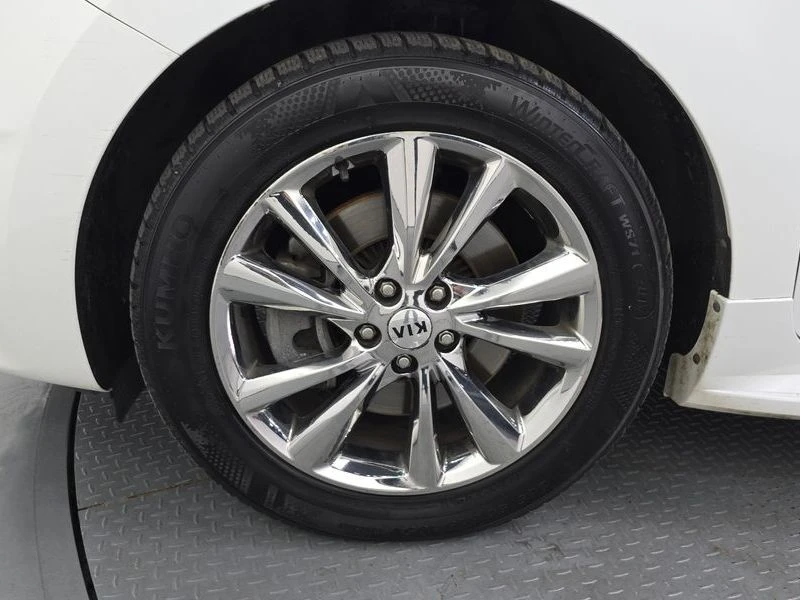 Kia Carnival 9-seater Luxury| 197к.с.| ВКЛ.ТЕХНОТЕСТ, снимка 5 - Автомобили и джипове - 55136892