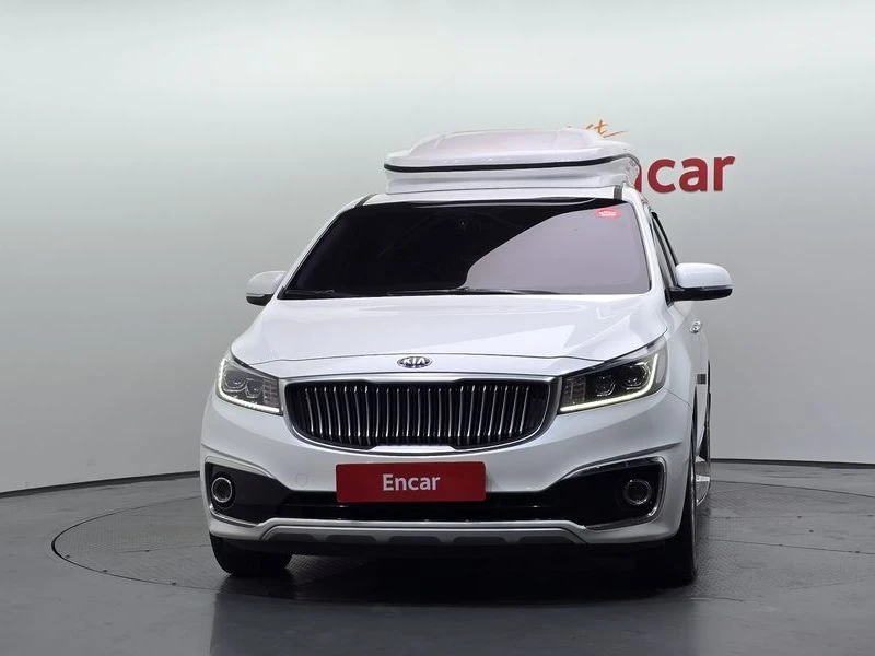 Kia Carnival 9-seater Luxury| 197к.с.| ВКЛ.ТЕХНОТЕСТ, снимка 3 - Автомобили и джипове - 55136892