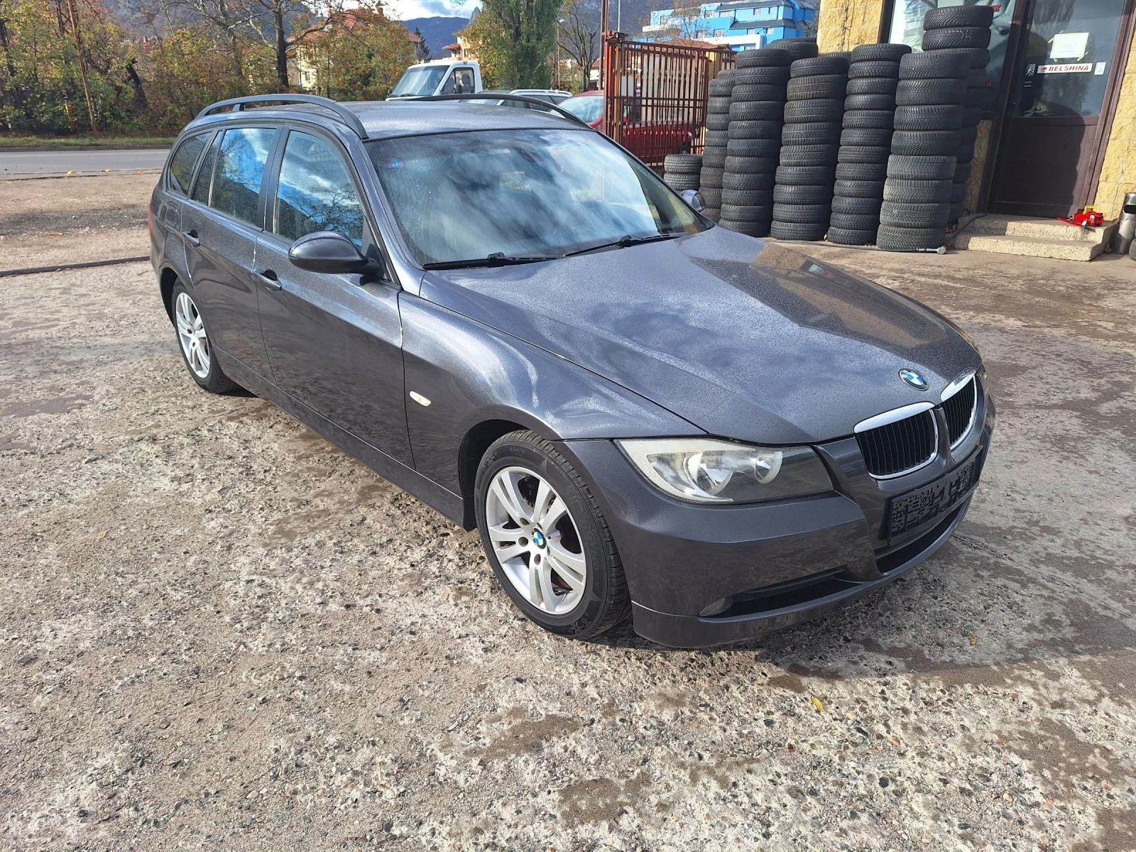 BMW 320 2.0 I SWISS  - изображение 3