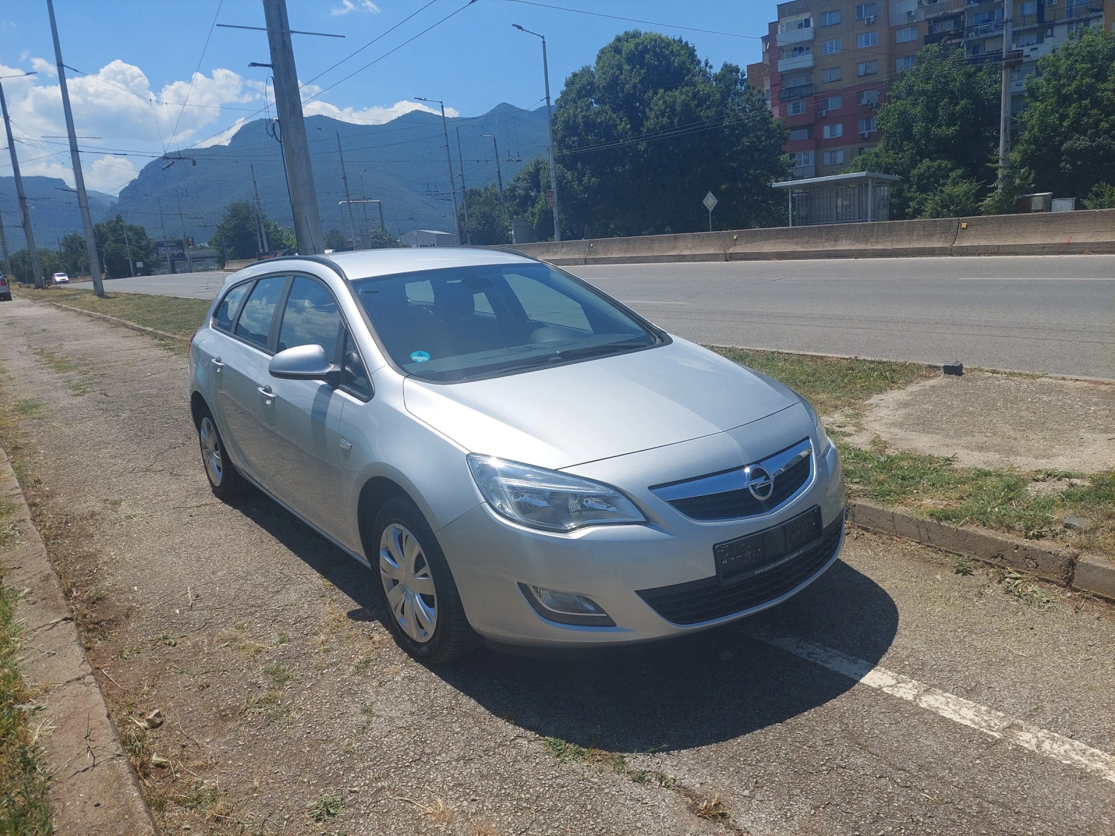 Opel Astra 1.7цдти 110к.с  - изображение 3