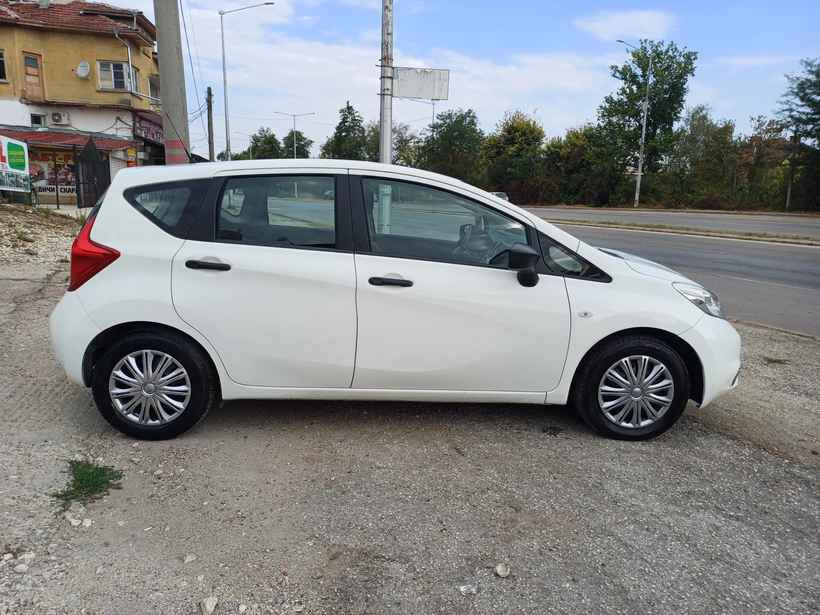 Nissan Note 1.5 DCI  - изображение 4