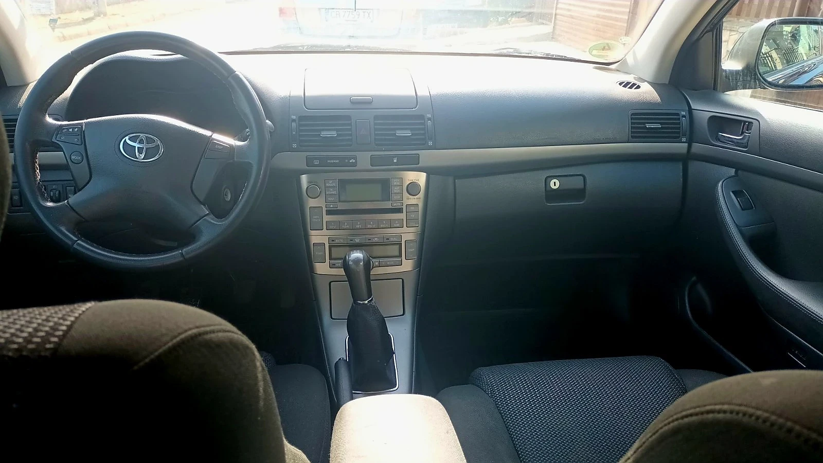 Toyota Avensis  - изображение 4