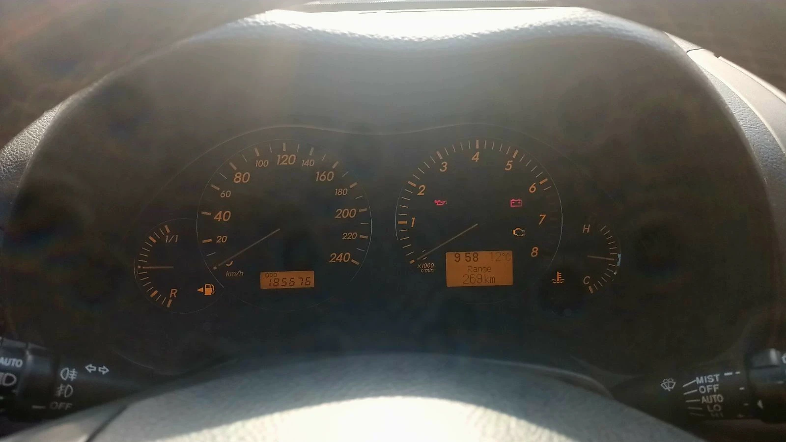 Toyota Avensis  - изображение 7