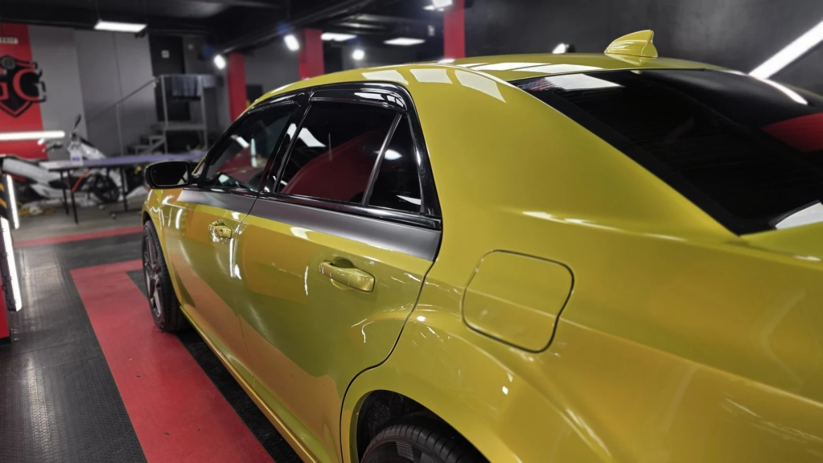 Chrysler 300c  - изображение 3