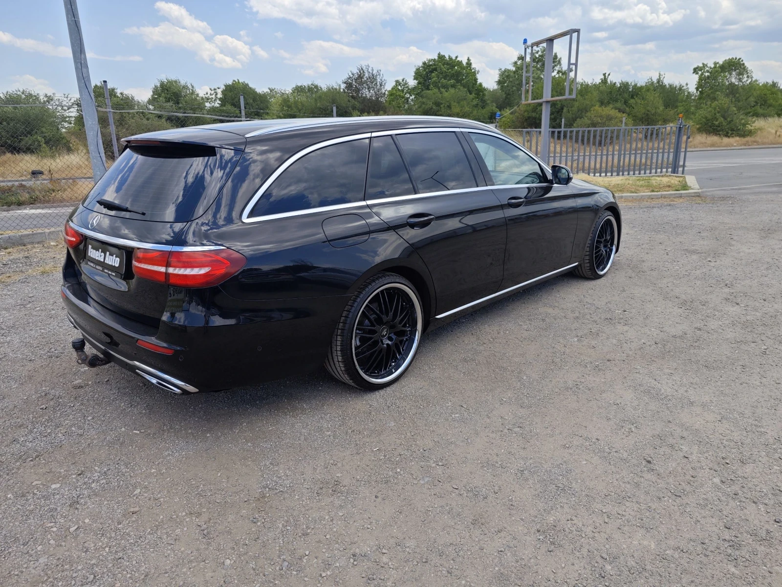 Mercedes-Benz E 220 6.3 AMG FULL - изображение 5