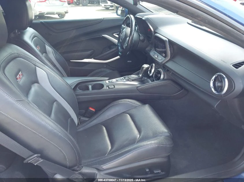 Chevrolet Camaro 6.2L V-8 DI, VVT, 455HP Rear Wheel Drive | Mobile.bg   12