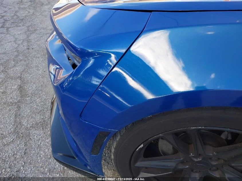 Chevrolet Camaro 6.2L V-8 DI, VVT, 455HP Rear Wheel Drive | Mobile.bg   13