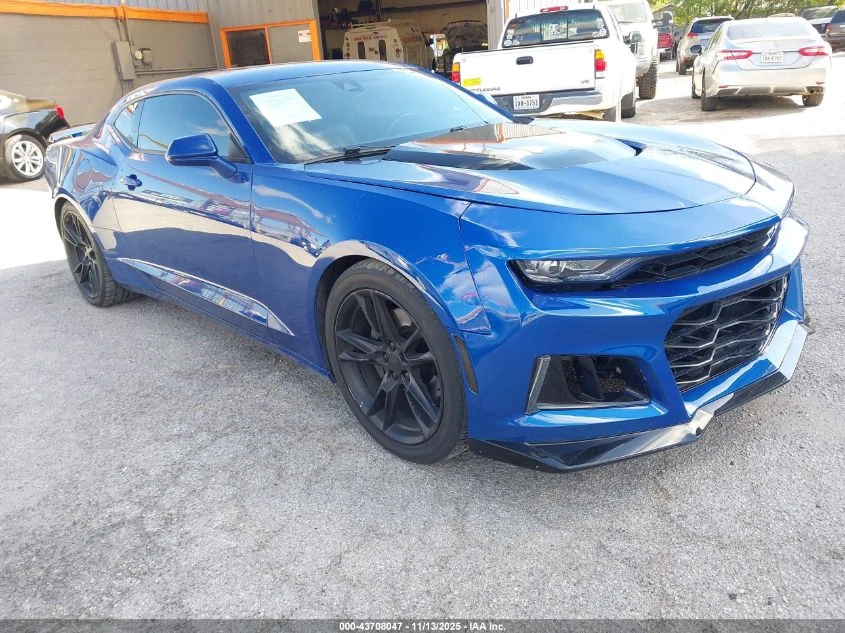 Chevrolet Camaro 6.2L V-8 DI, VVT, 455HP Rear Wheel Drive | Mobile.bg   1