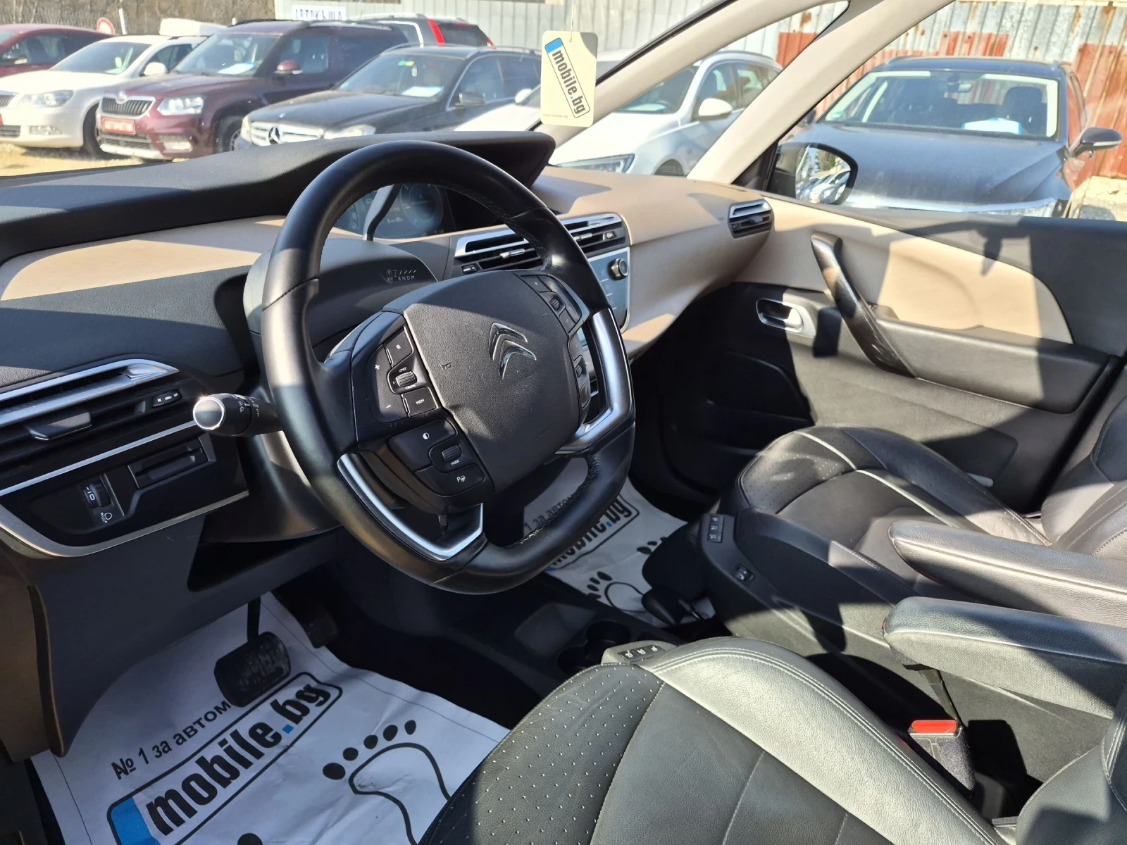 Citroen Grand C4 Picasso EXCLUSIVE 2.0HDI 150HP AUTOMATIC, снимка 8 - Автомобили и джипове - 53715317