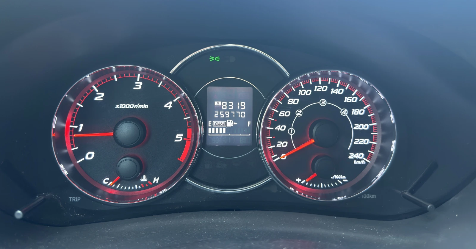 Subaru Forester 2.0D* AWD* Facelift* Вс. екстри* Лизинг* Бартер, снимка 12 - Автомобили и джипове - 54101256