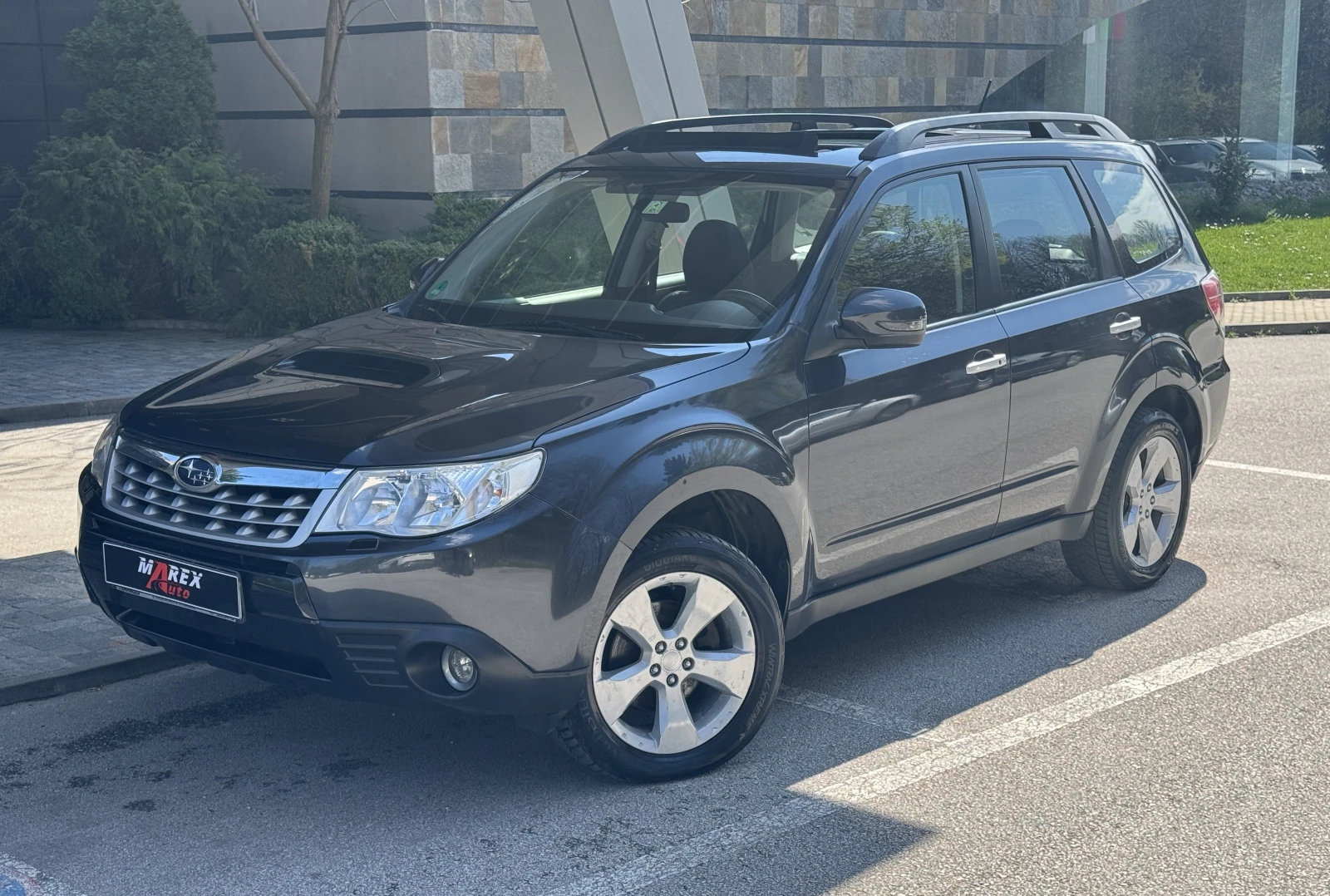 Subaru Forester 2.0D* AWD* Facelift* Вс. екстри* Лизинг* Бартер