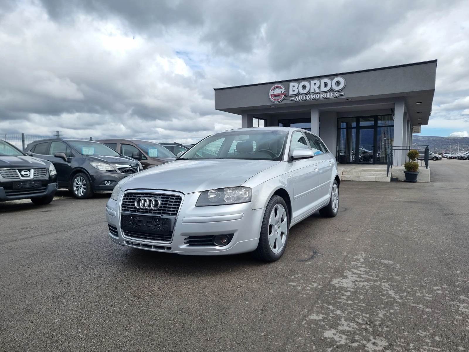 Audi A3 1.9TDI, снимка 2 - Автомобили и джипове - 54178479