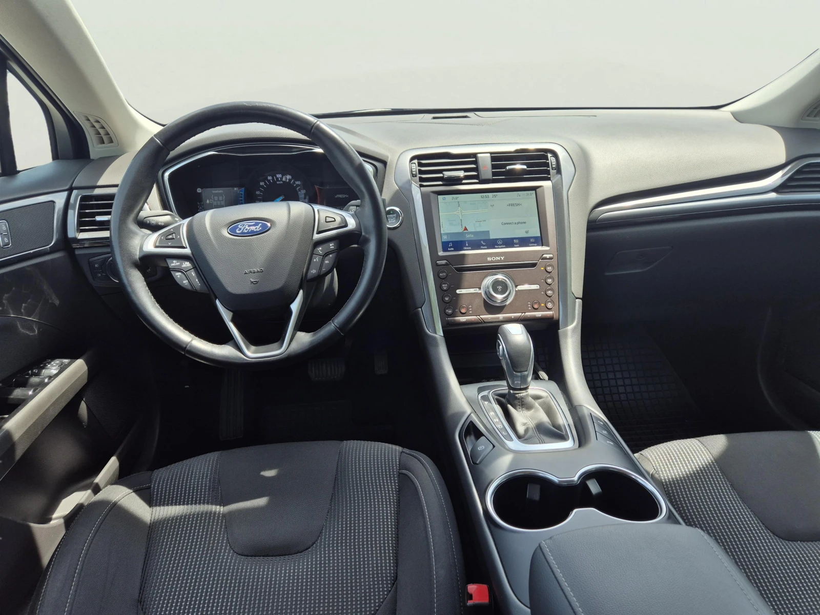Ford Mondeo 2.0 HEV, снимка 11 - Автомобили и джипове - 54826622