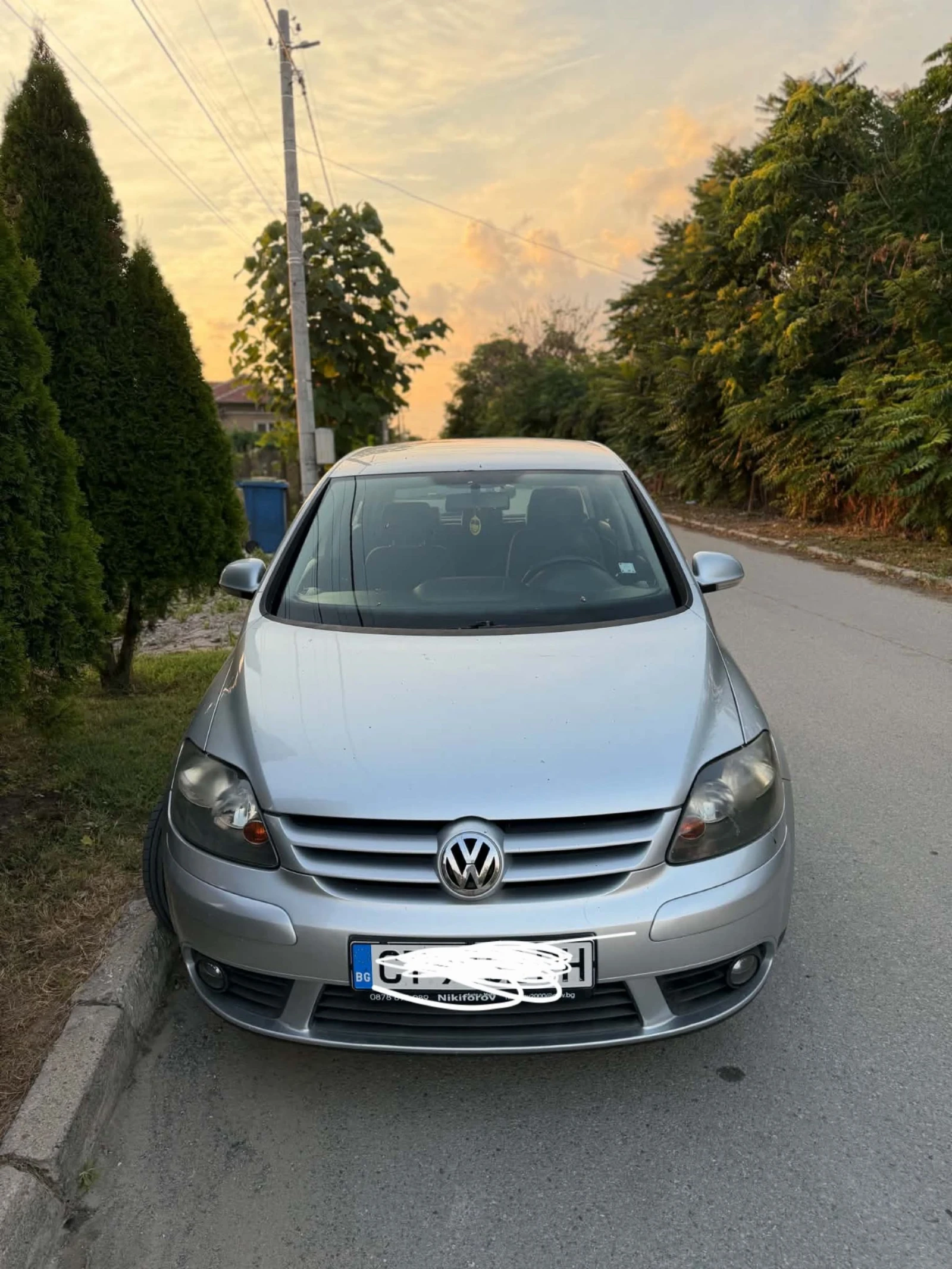VW Golf Plus, снимка 2 - Автомобили и джипове - 55400982