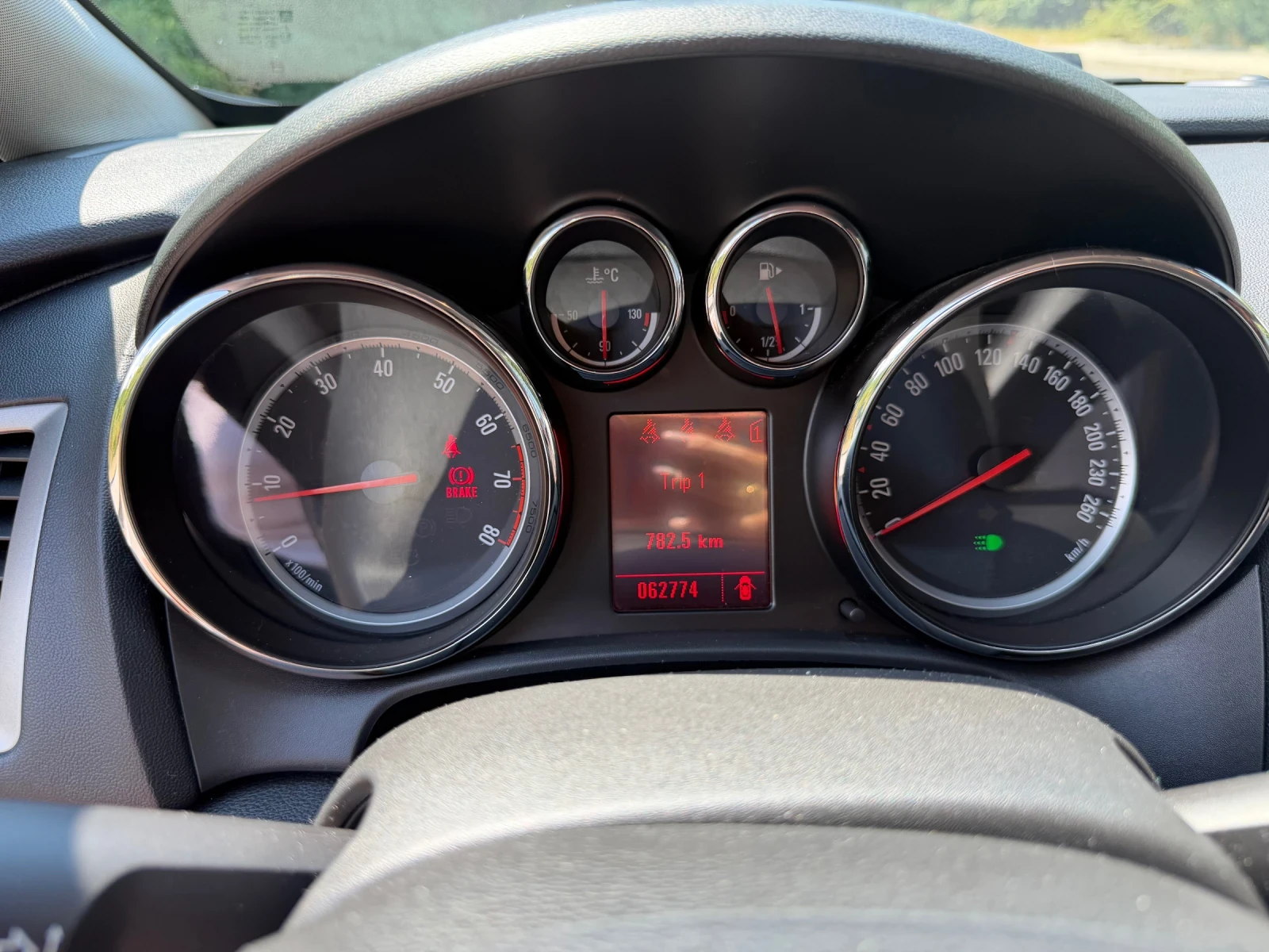 Opel Astra, снимка 12 - Автомобили и джипове - 55603693