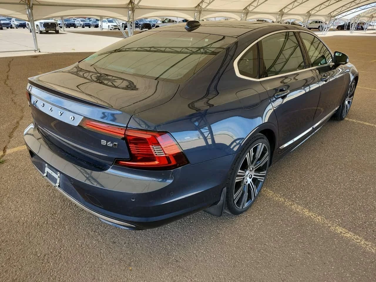 Volvo S90  ULTIMATE BRIGHT THEME / ДО БЪЛГАРИЯ , снимка 3 - Автомобили и джипове - 55628299