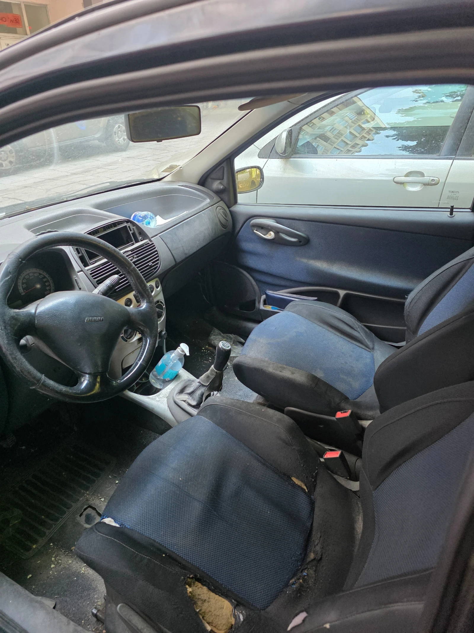 Fiat Punto, снимка 4 - Автомобили и джипове - 55754089