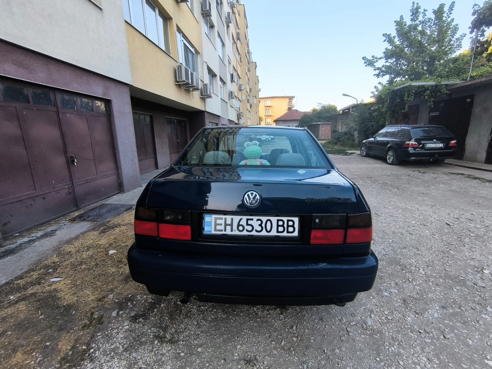VW Vento GL, снимка 5 - Автомобили и джипове - 55779493