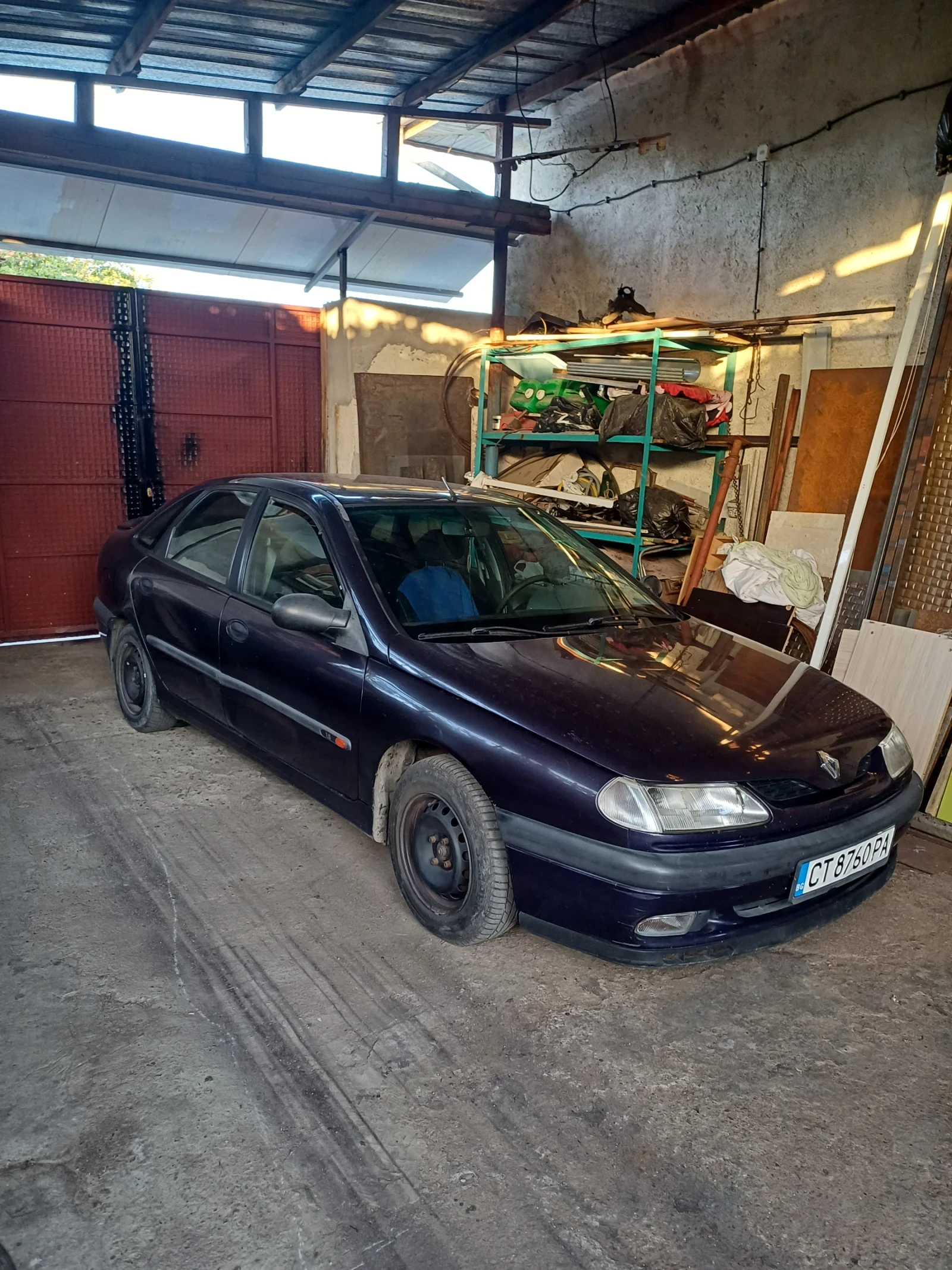 Renault Laguna 18, снимка 4 - Автомобили и джипове - 55949072