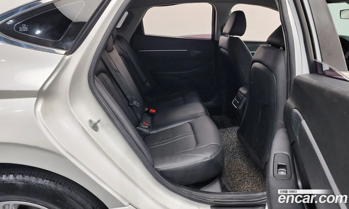 Hyundai Sonata 2.0 Smart, снимка 12 - Автомобили и джипове - 56155399