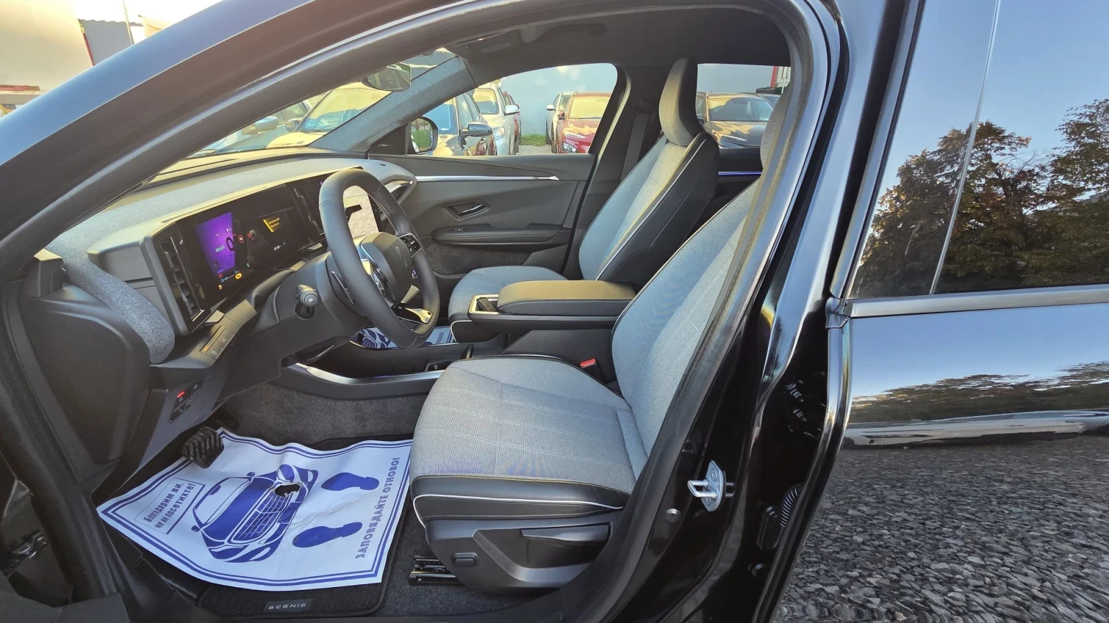 Renault Scenic 89kw, TECHNO, снимка 7 - Автомобили и джипове - 56363702