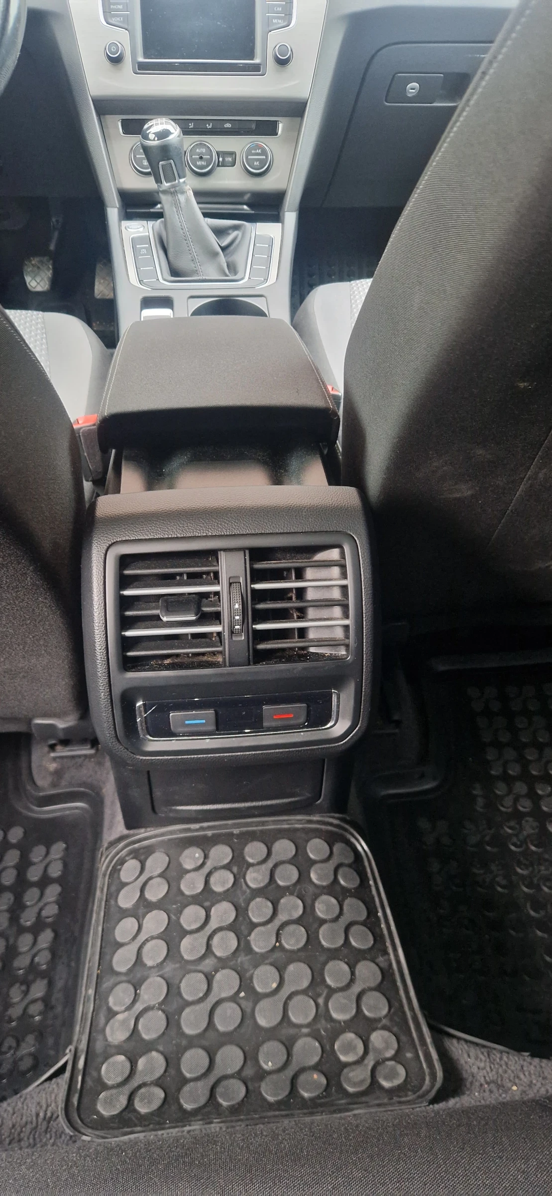 VW Passat, снимка 11 - Автомобили и джипове - 56550962