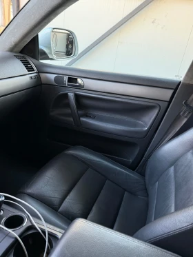 VW Touareg - 5700 € / 11148.23 лв. - 15745717 10