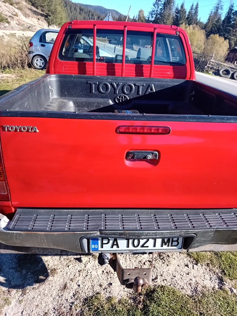 Toyota Hilux, снимка 6 - Автомобили и джипове - 47783630