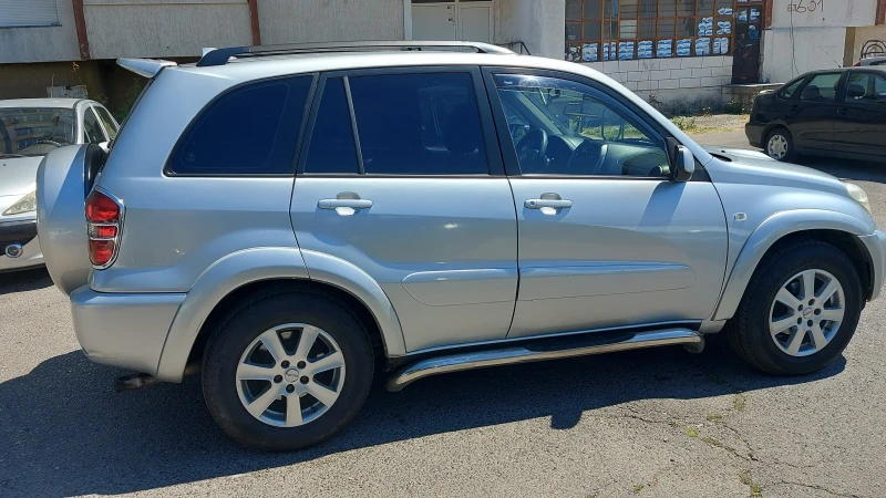 Toyota Rav4, снимка 1 - Автомобили и джипове - 49089829