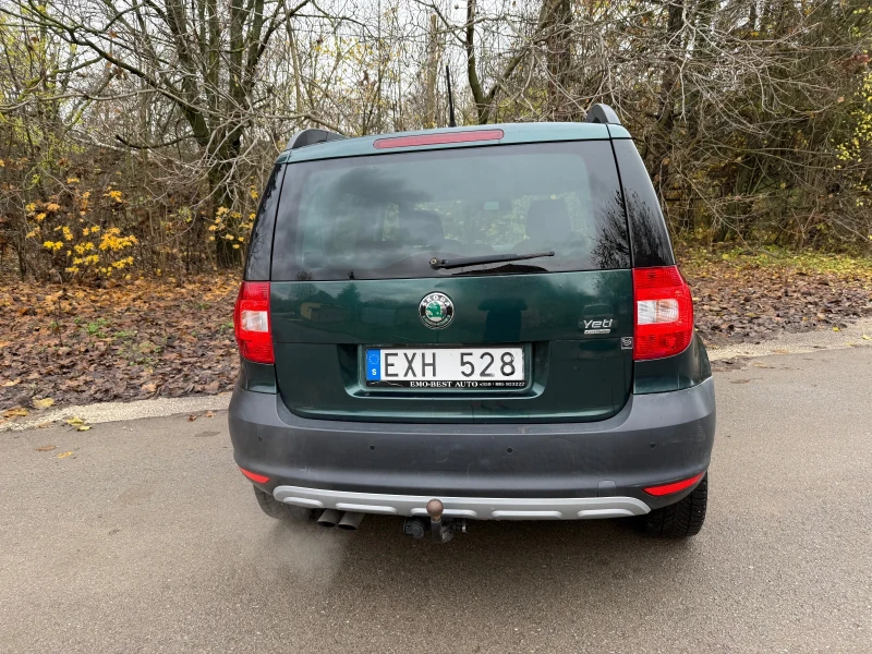 Skoda Yeti 1.6TDI* 4x4* NAVI* ПОДГРЕВ* , снимка 7 - Автомобили и джипове - 52583577