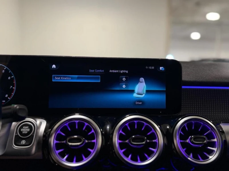 Mercedes-Benz GLB * 250 * CARFAX * БЕЗ ПЪРВОНАЧАЛНА ВНОСКА, снимка 13 - Автомобили и джипове - 52959923