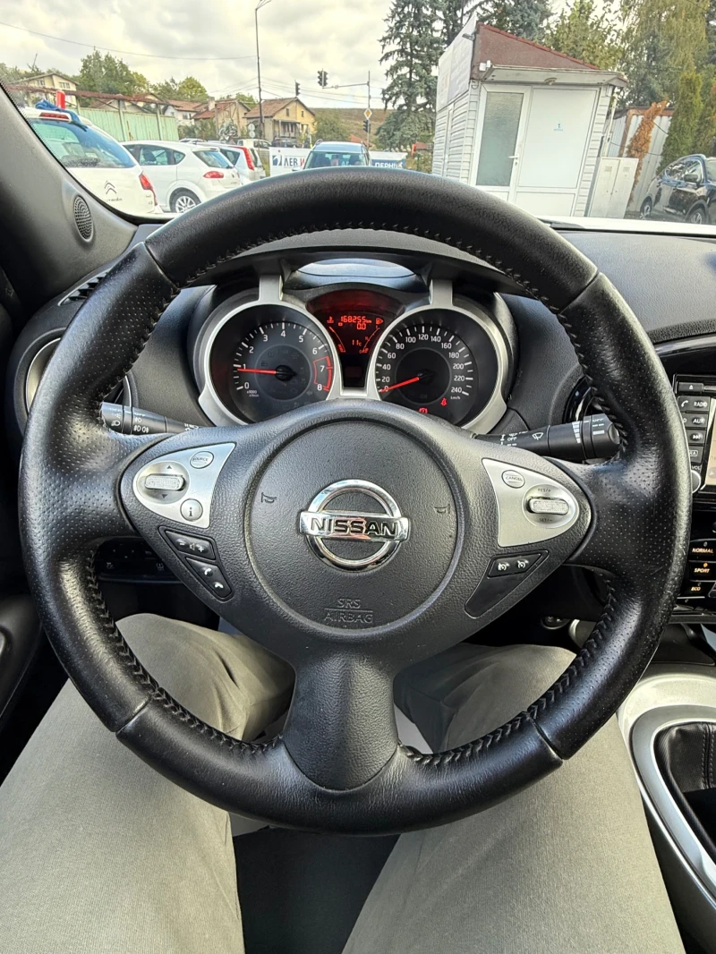 Nissan Juke 1.6, снимка 16 - Автомобили и джипове - 53163876
