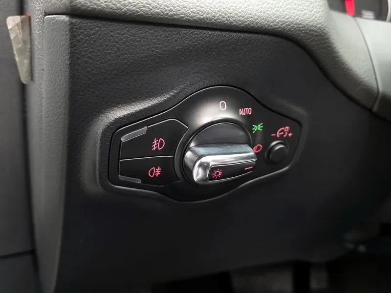 Audi Q5 2.0 TDI Quattro, снимка 17 - Автомобили и джипове - 55129973