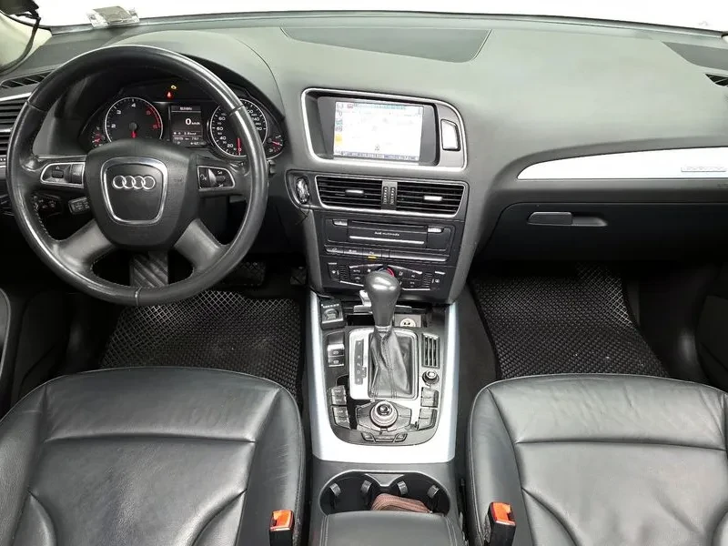 Audi Q5 2.0 TDI Quattro, снимка 7 - Автомобили и джипове - 55129973